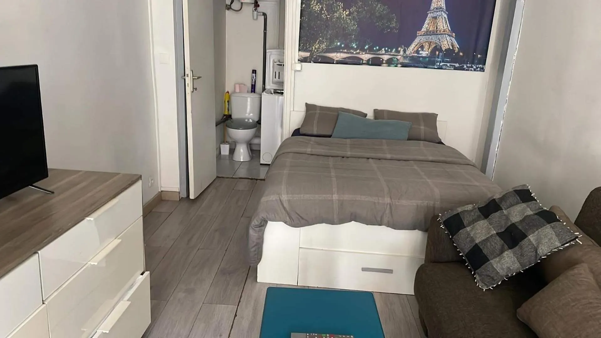 Le Charles Apartment Paris